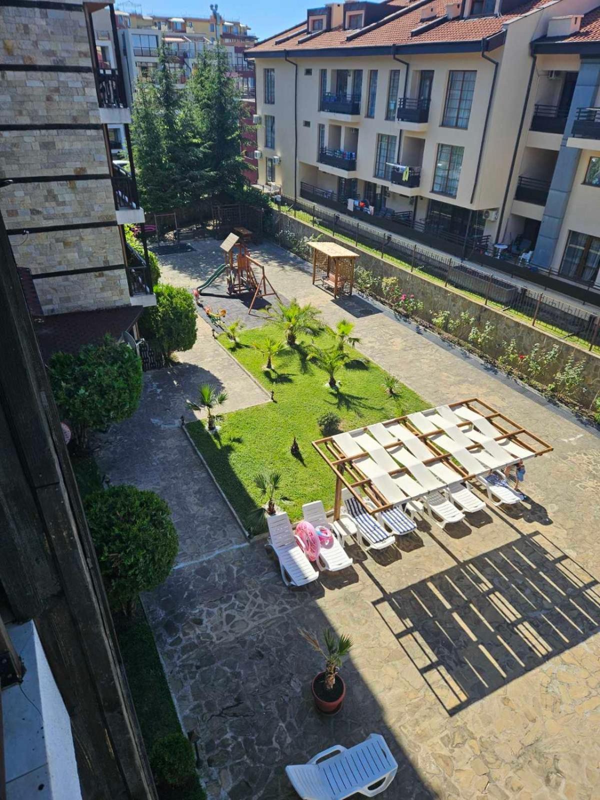Apartament Апатаменти За Гости Sunshine И Glory Święty Włas Zewnętrze zdjęcie